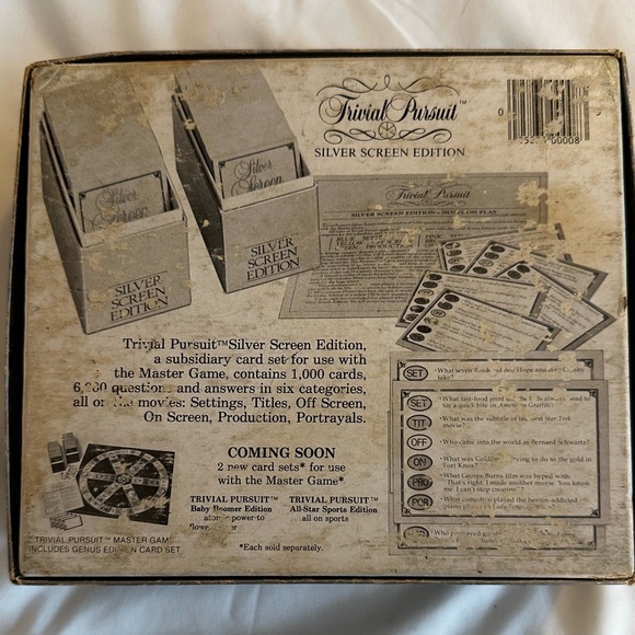 VINTAGE set of Trivial Pursuit game and expansion packs - Picture 9 of 12